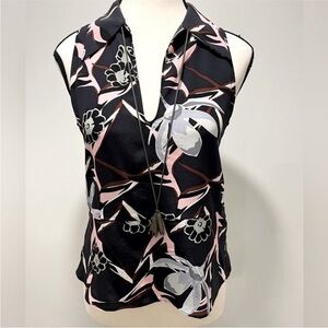 Dorothea Schumacher 💯 silk 
 V-Neck Floral Print Top in Black & Pink Sz:XS